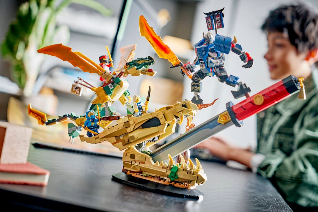 LEGO® NINJAGO® Battle at the Dragon's Blade 71871