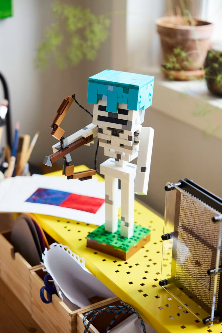 LEGO® Minecraft® The Skeleton 21594