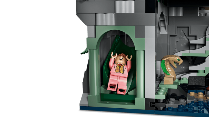 LEGO® Harry Potter™ Hogwarts™ Castle: East Wing 76473