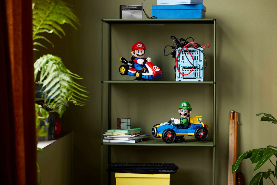 LEGO® Super Mario™ Mario Kart™ – Luigi & Mach 8 72050