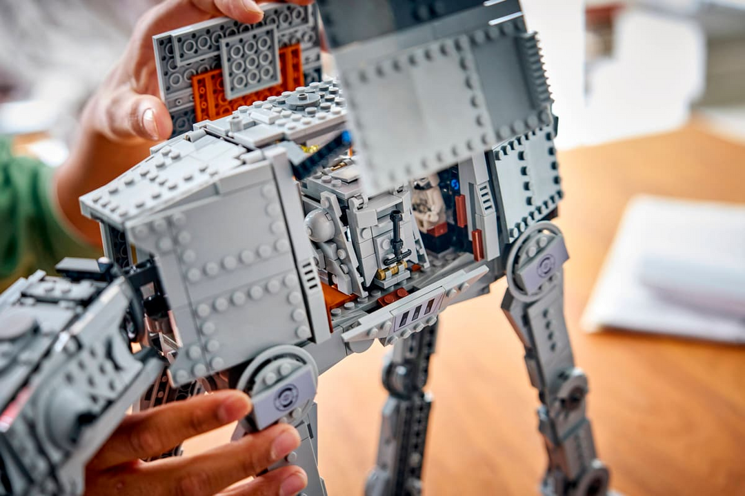 LEGO® Star Wars™ Imperial Remnant AT-AT™ with INT-4 75454