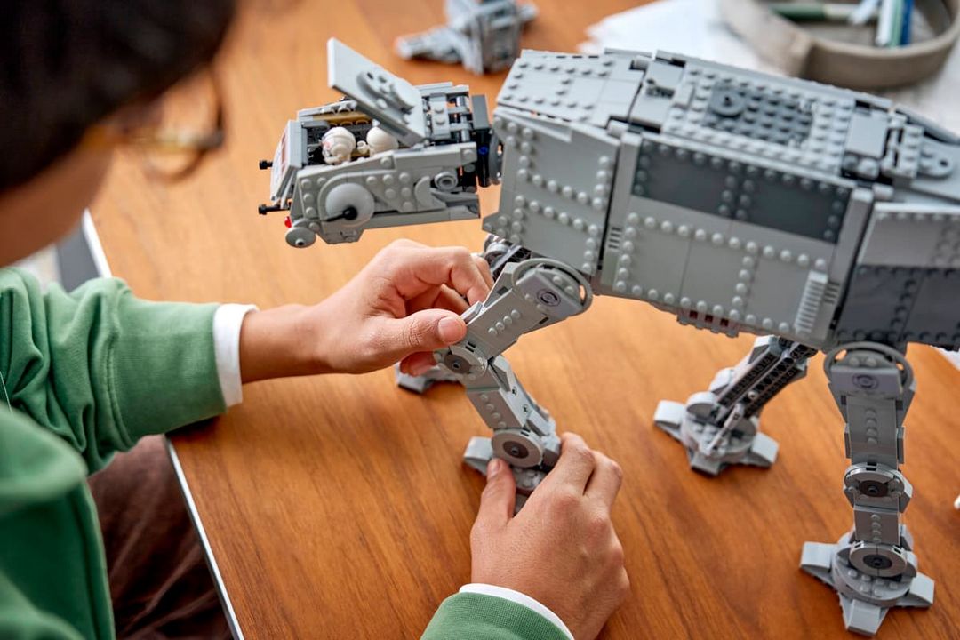 LEGO® Star Wars™ Imperial Remnant AT-AT™ with INT-4 75454