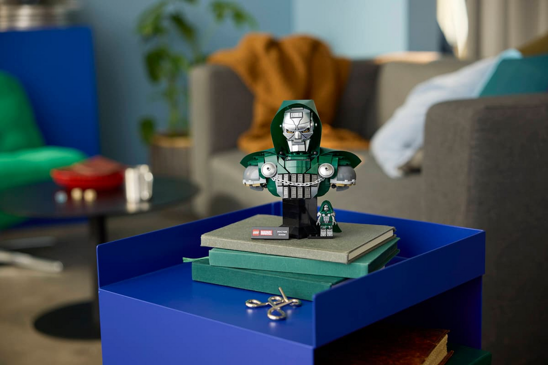LEGO® Marvel Doctor Doom Bust 76345
