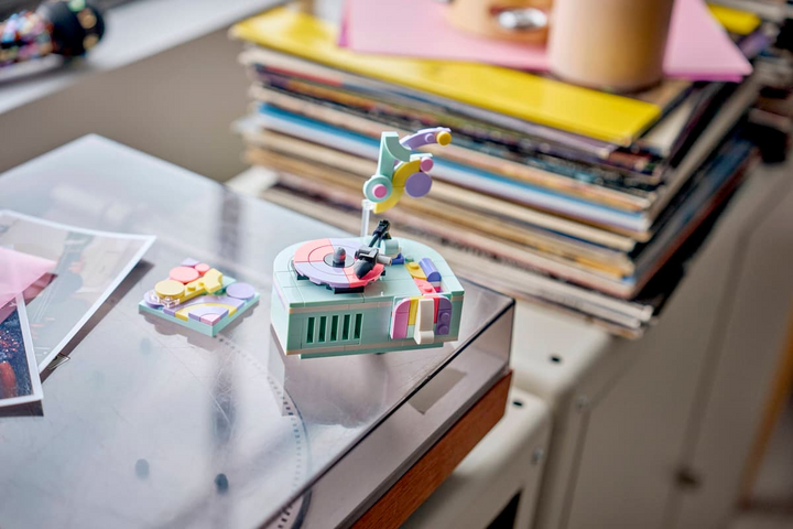 LEGO® Creator 3-in-1 Music Decor Piano with Cat 31392