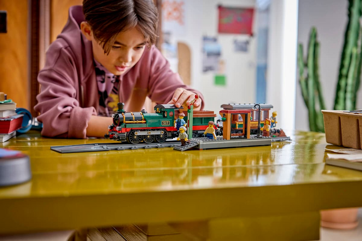 LEGO® City Vintage Steam Train 60511