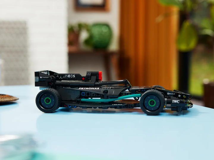 LEGO® Technic™ Mercedes-AMG F1 W14 E Performance Pull-Back 42165