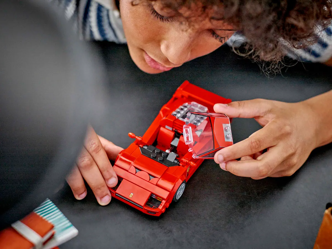 LEGO® Speed Champions Ferrari F40 Supercar 76934