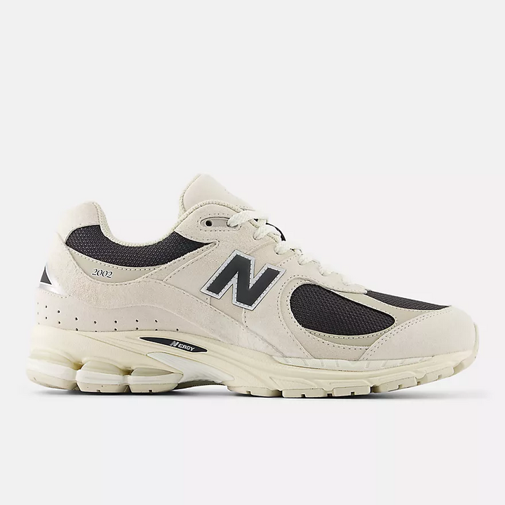 New Balance 2002R 'Beige/Black'