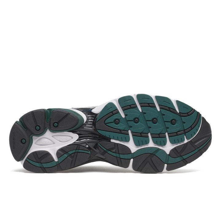 Saucony Omni 9 'Pine Green'