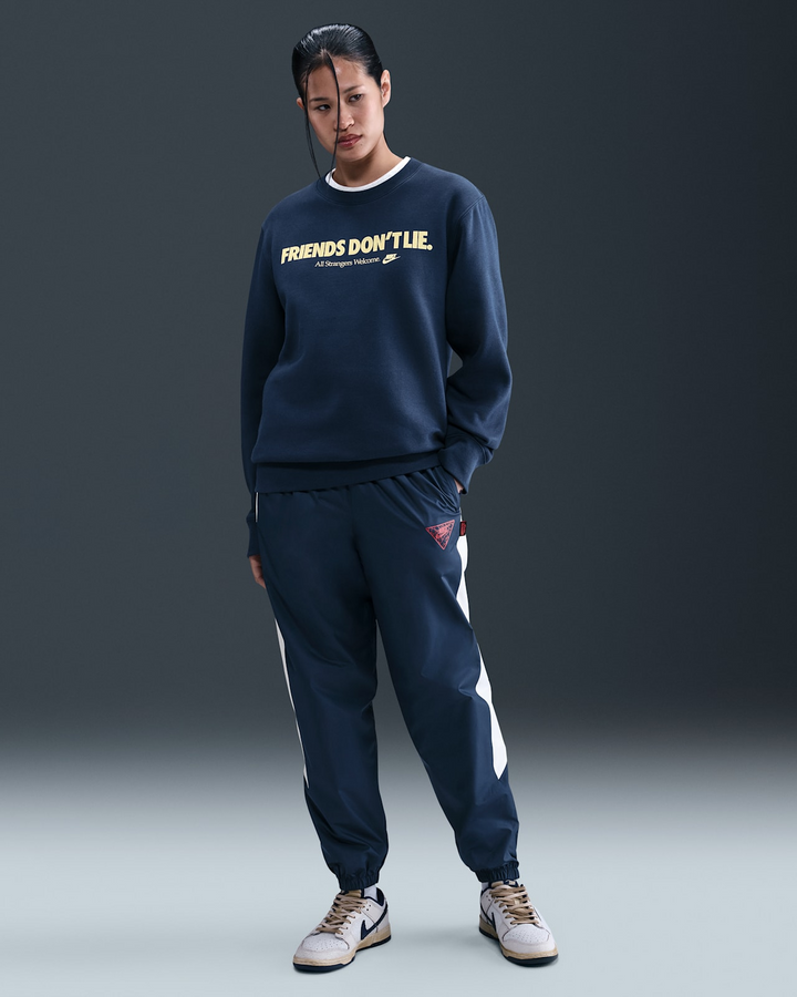 Nike Sportswear Club Crew X Stranger Things