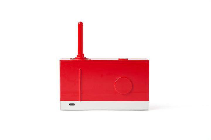 Lexon X Pantone Tykho 3 Bluetooth Speaker & Radio 'Red'