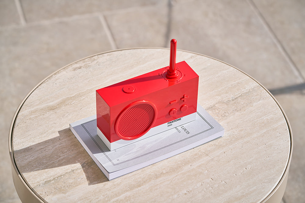 Lexon X Pantone Tykho 3 Bluetooth Speaker & Radio 'Red'