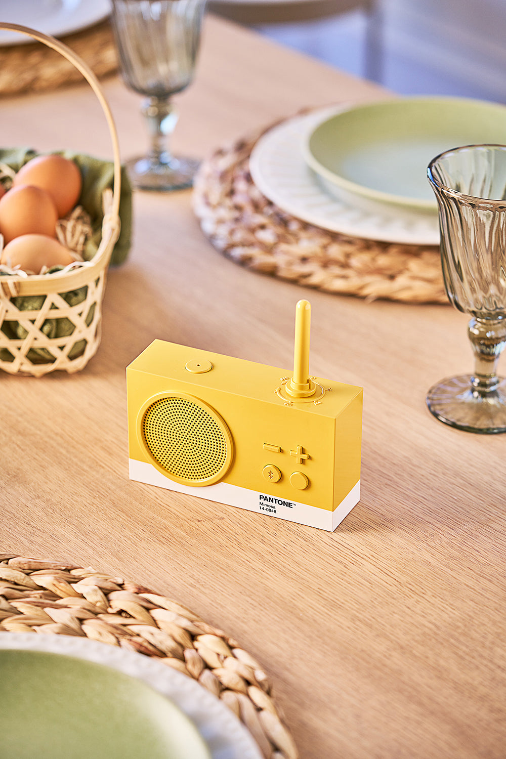 Lexon X Pantone Tykho 3 Bluetooth Speaker & Radio 'Mimosa'