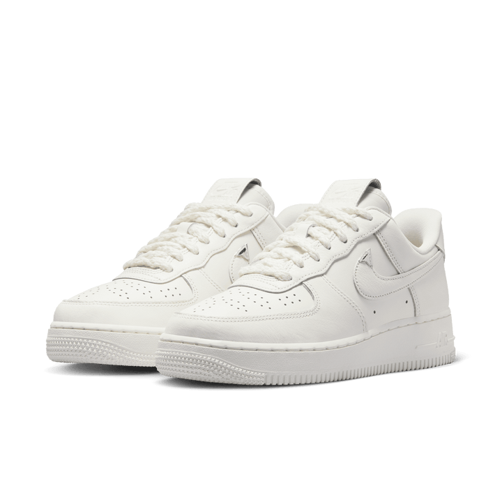 Women's Nike Air Force 1 '07 LV8 'Sail/Chrome'