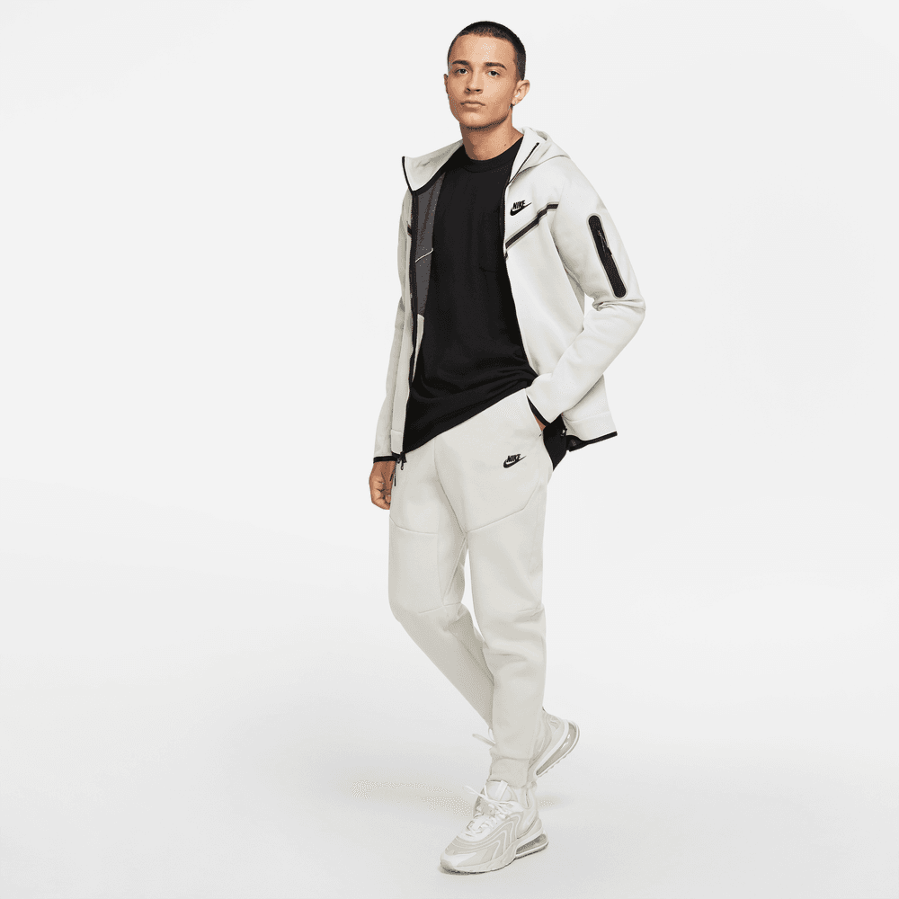 Nike modern fleece jog pant light bone hotsell
