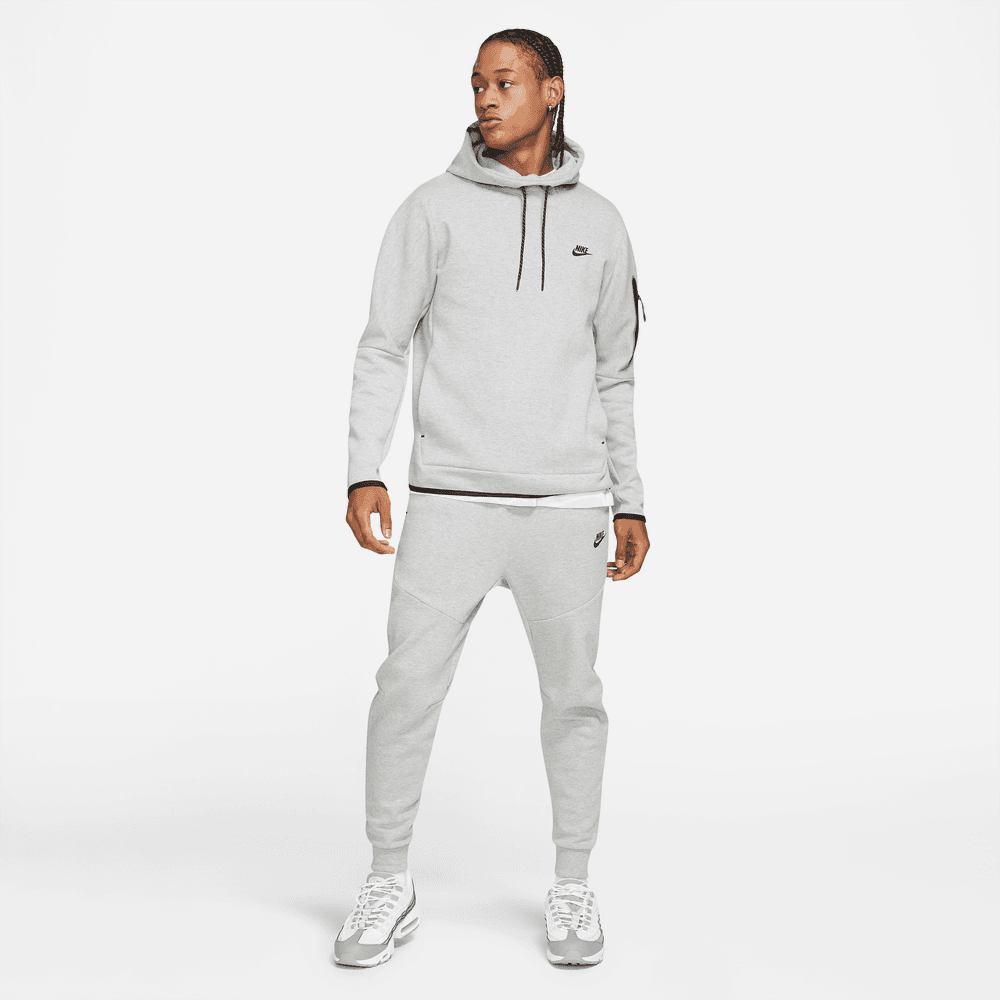 Nike Sportswear Tech Fleece Pullover Hoodie Heather Grey Courtside Sneakers