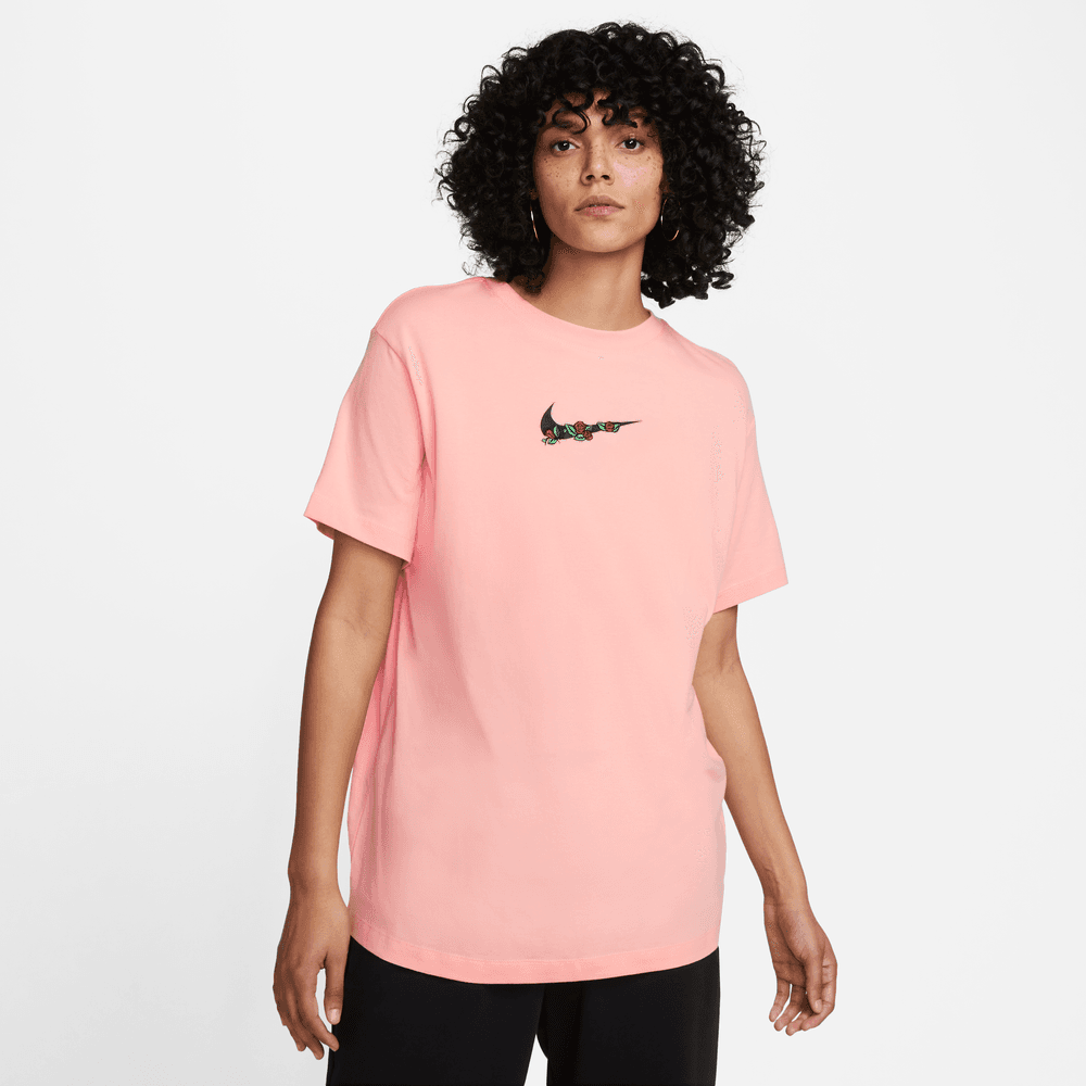 Nike Sportswear Women's V-Day T-Shirt 'Coral'