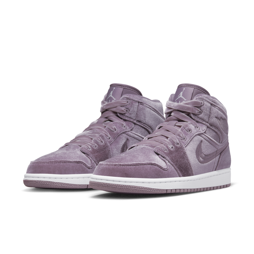 Women's Air Jordan 1 Mid SE 'Purple Velvet'