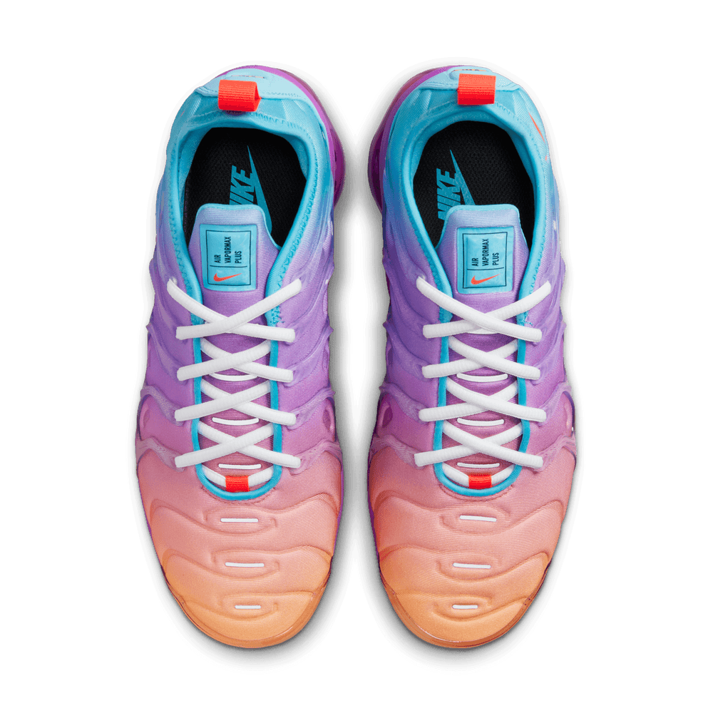 Nike blue and yellow air vapormax plus trainers online